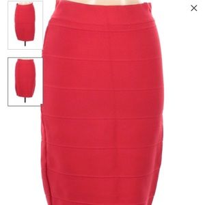 HOT PINK Romeo + Juliet Couture right pencil skirt